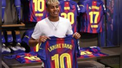 Lamine Yamal Gets Historic No. 10 Jersey at Barcelona