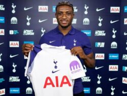 Tottenham signs forward Mohammed Kudus